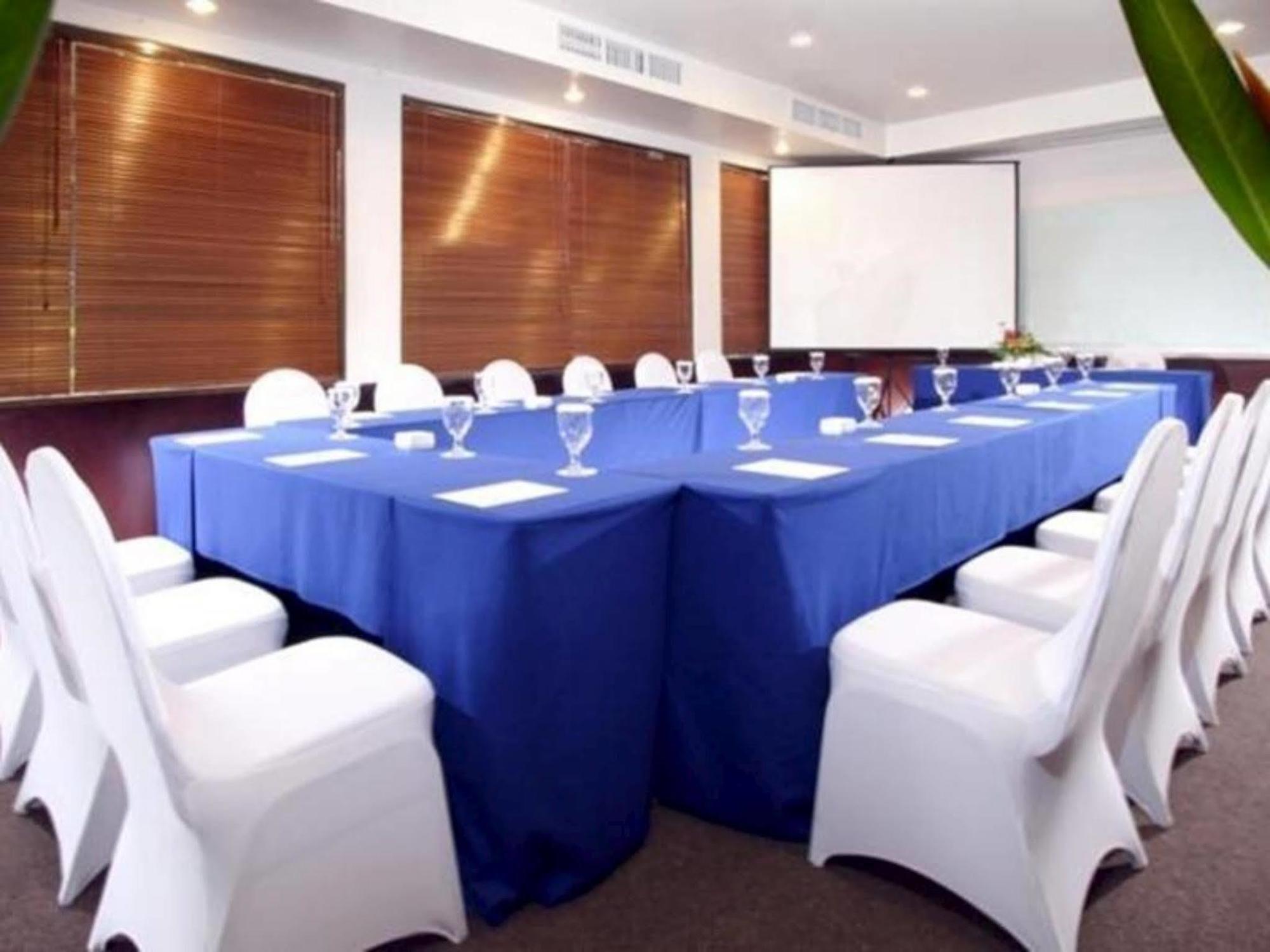 Hotel Horison Sagita Balikpapan Экстерьер фото